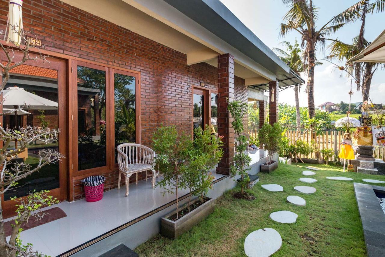 Dicky Guest House 2 Batu Bolong Canggu Exteriör bild